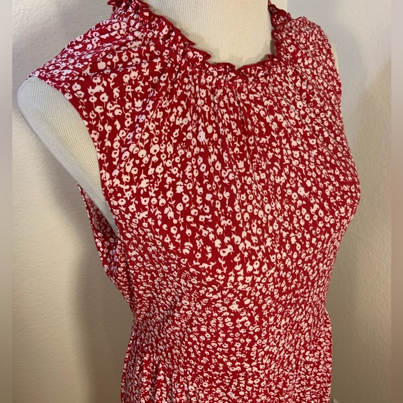 ⭐️ Host Pick ⭐️ NWT En Focus Studio Red and White Floral Dress - Picture 5 of 8